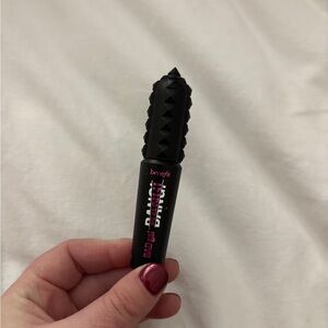 Benefit Bad Gal Bang! Volumizing Mascara